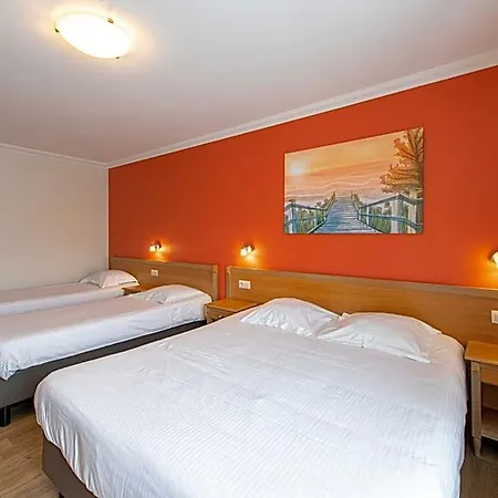Sabot D'or Hotel 2*