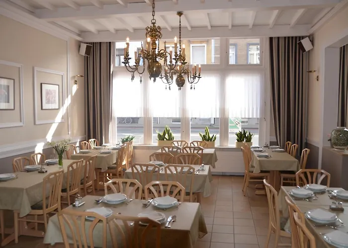 호텔 Sabot D'or 2*